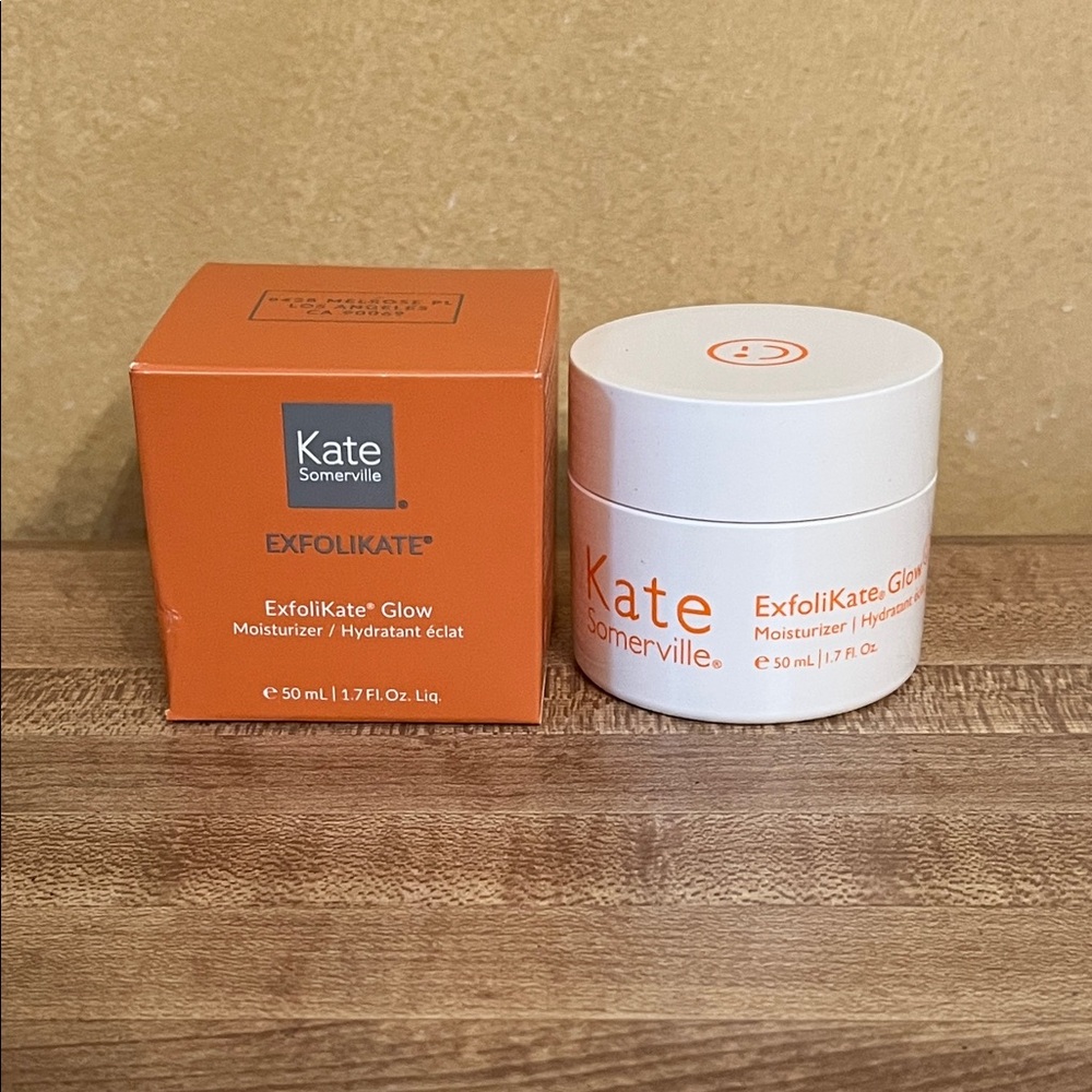 ****SOLD****Kate Somerville ExfoliKate Glow Moisturizer Full Size Skincare RV$55